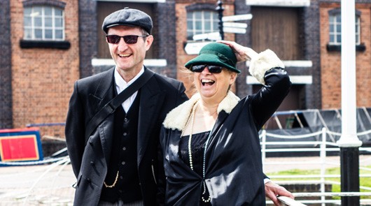 Peaky Blinders Tour Liverpool - Dressed up fans